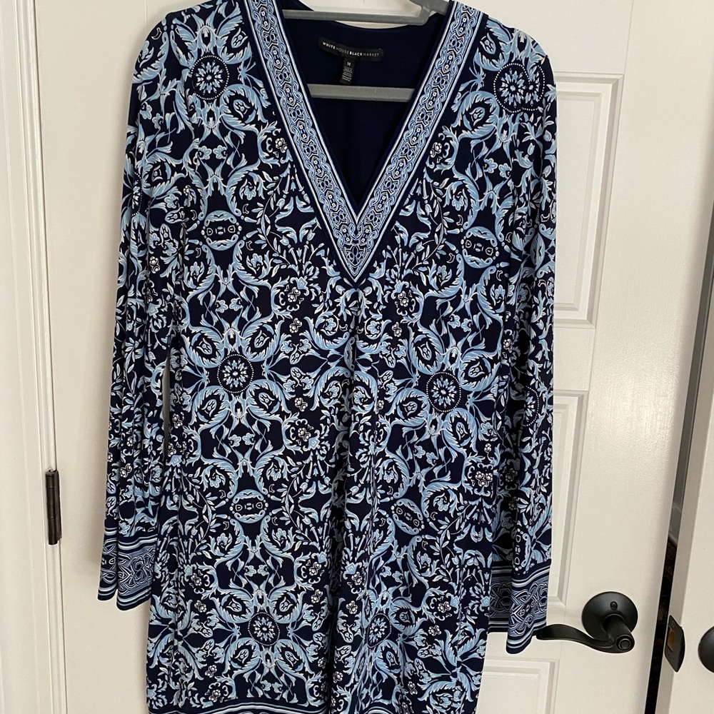 White House Black Market long sleeve dress v-neck